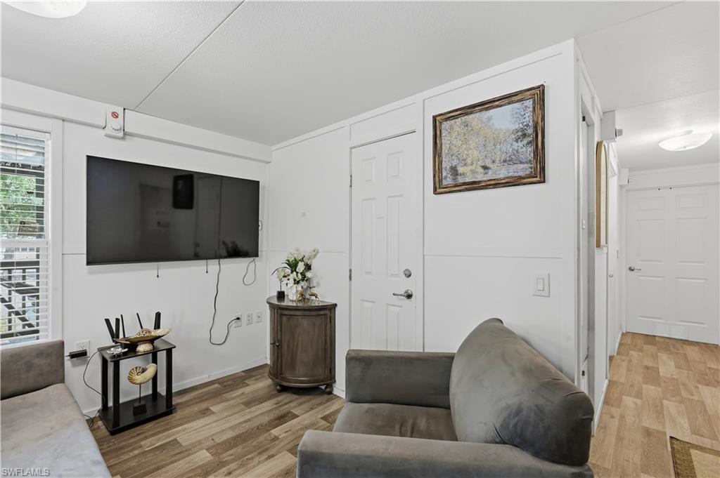 MONTURA - Residential