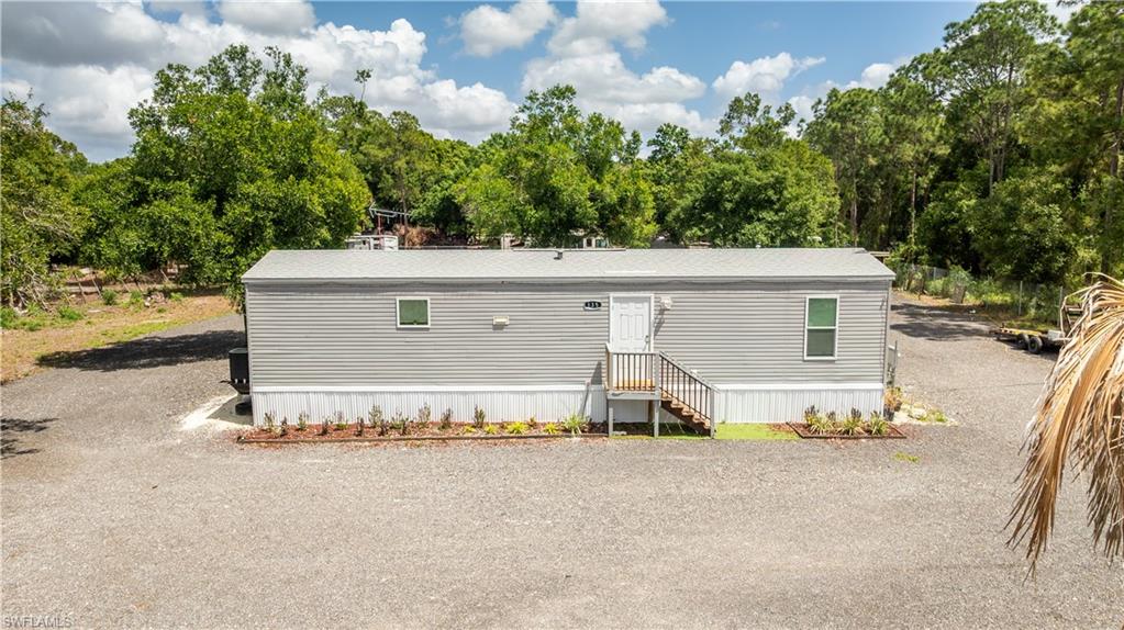 MONTURA - Residential