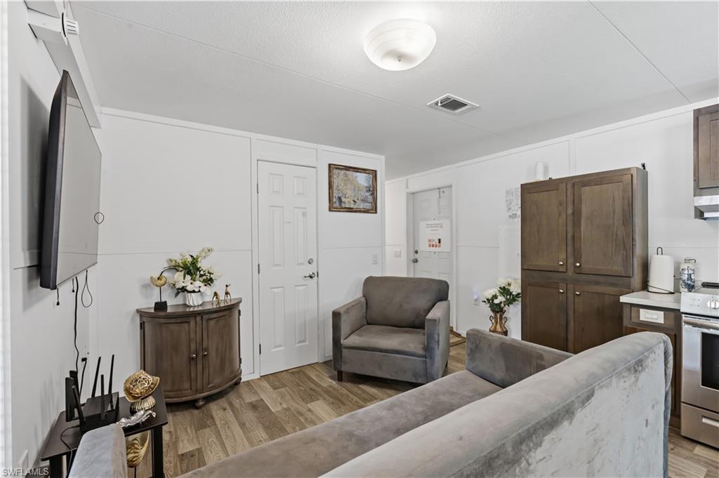 MONTURA - Residential