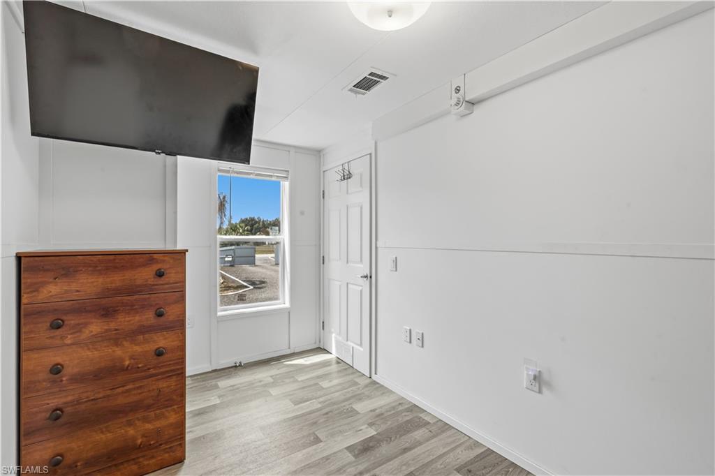 MONTURA - Residential