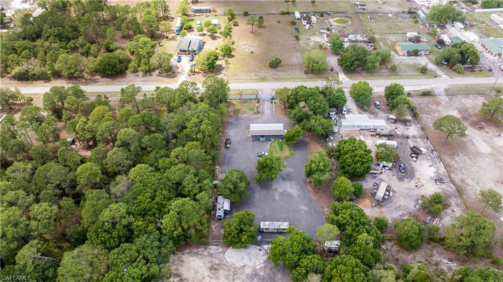 MONTURA - Residential