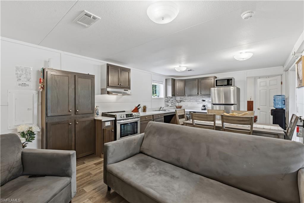 MONTURA - Residential