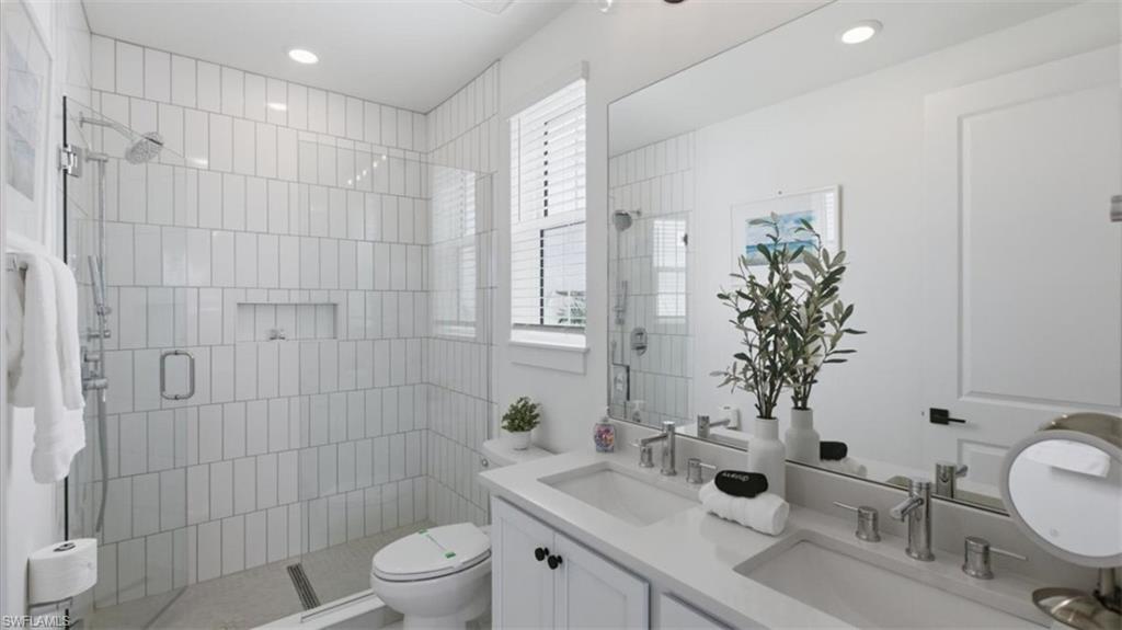 HILLS T.P. - Residential