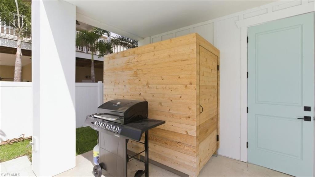 HILLS T.P. - Residential