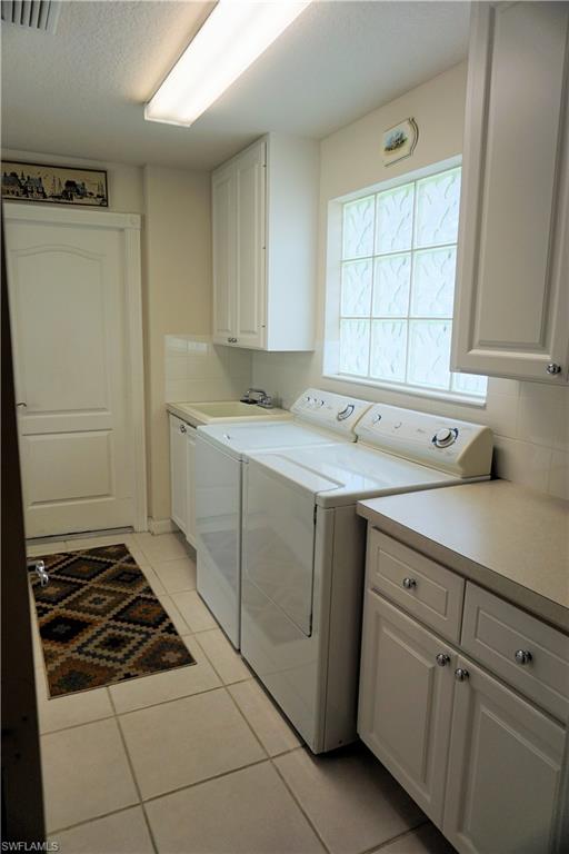 ISLAND WALK - Residential Lease