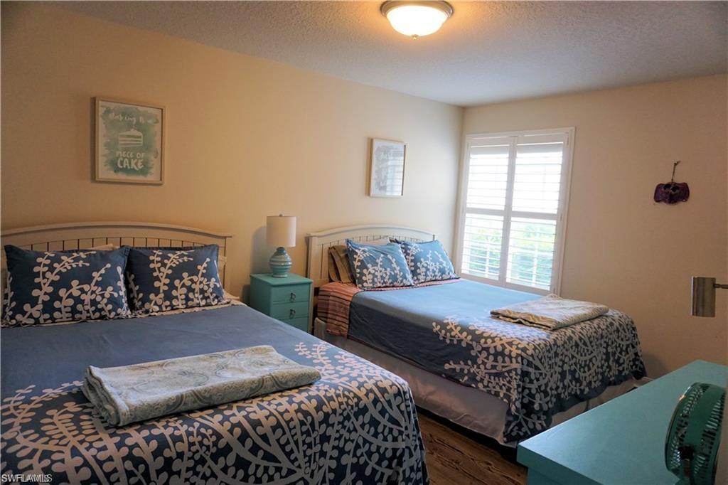 ISLAND WALK - Residential Lease