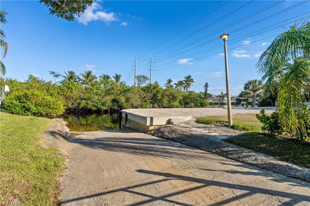 ISLAND PARK WOODLANDS - Residential