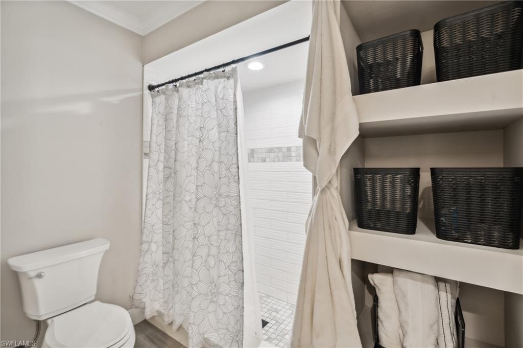 ISLAND PARK WOODLANDS - Residential