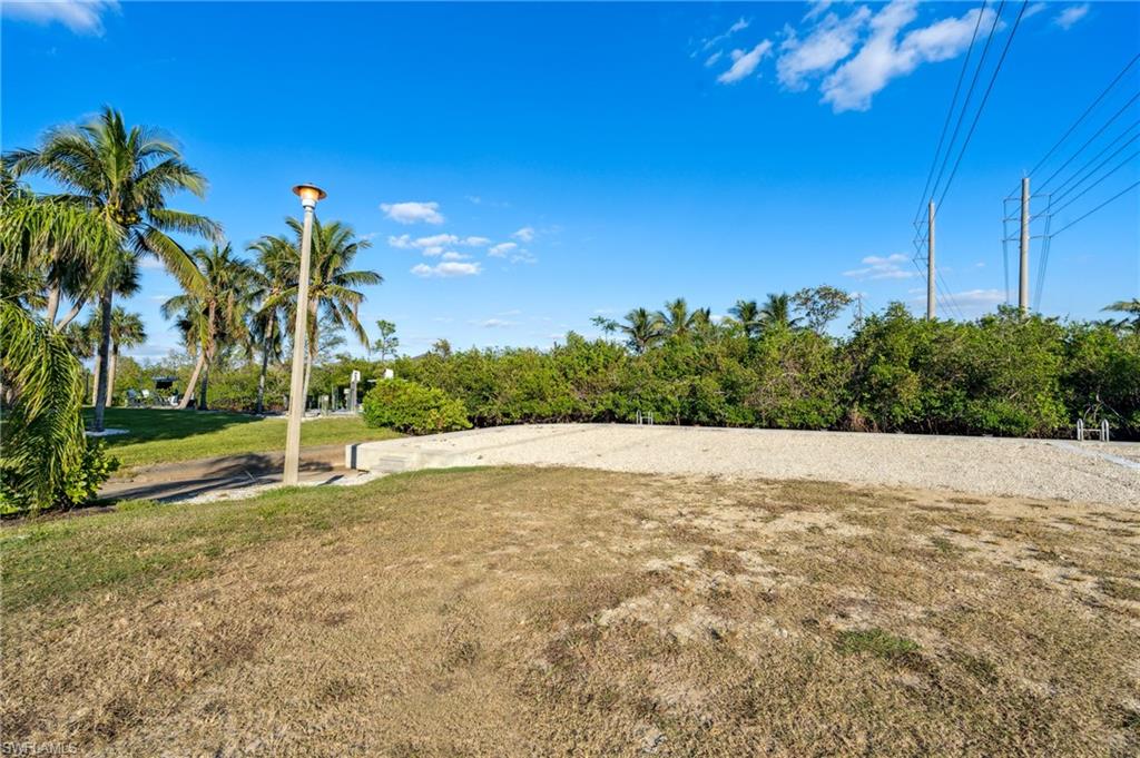 ISLAND PARK WOODLANDS - Residential