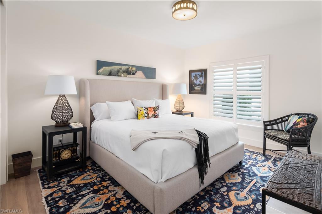 ROYAL HARBOR - Residential