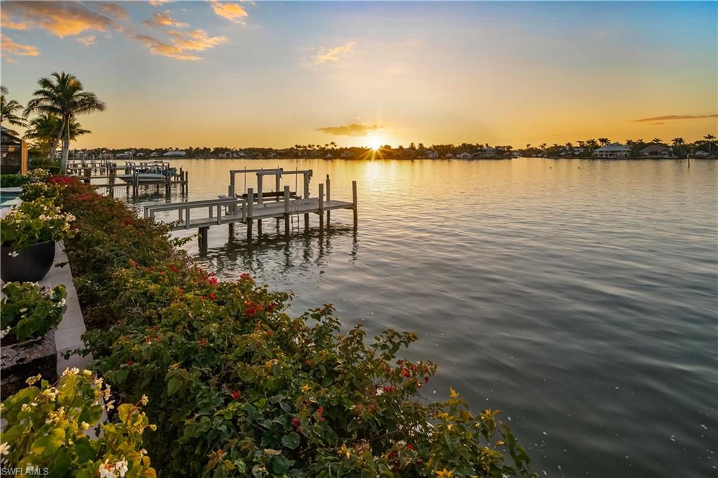 ROYAL HARBOR - Residential