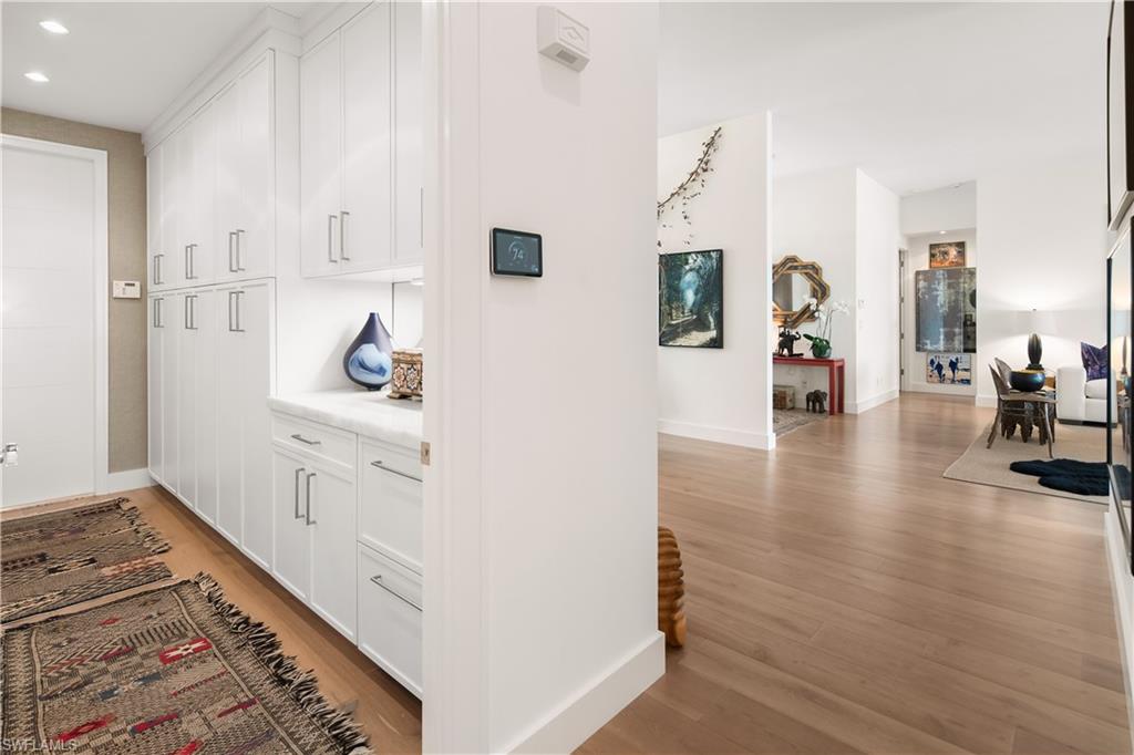 ROYAL HARBOR - Residential