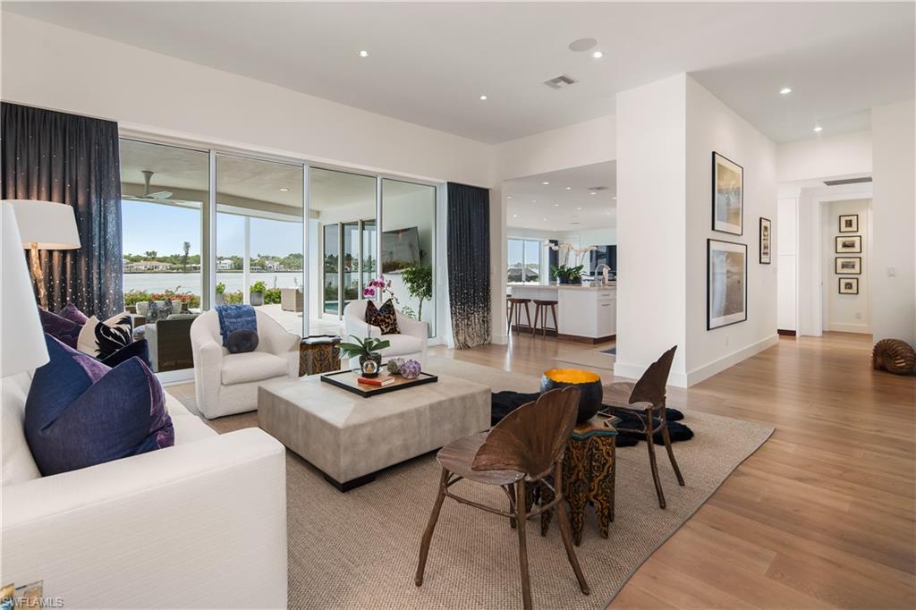 ROYAL HARBOR - Residential