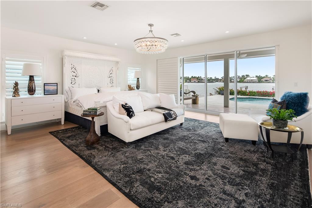 ROYAL HARBOR - Residential