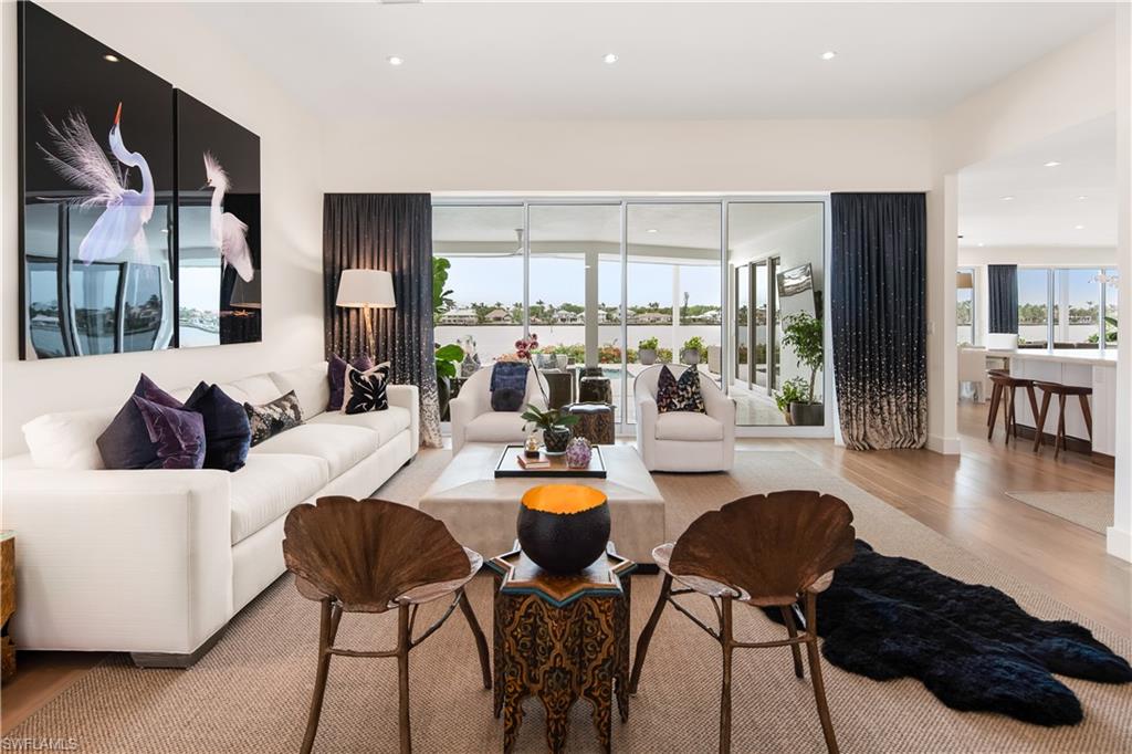 ROYAL HARBOR - Residential