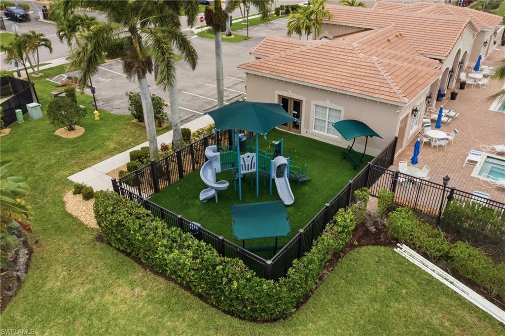 TOWNHOMES OF SAN SIMEON - Residential