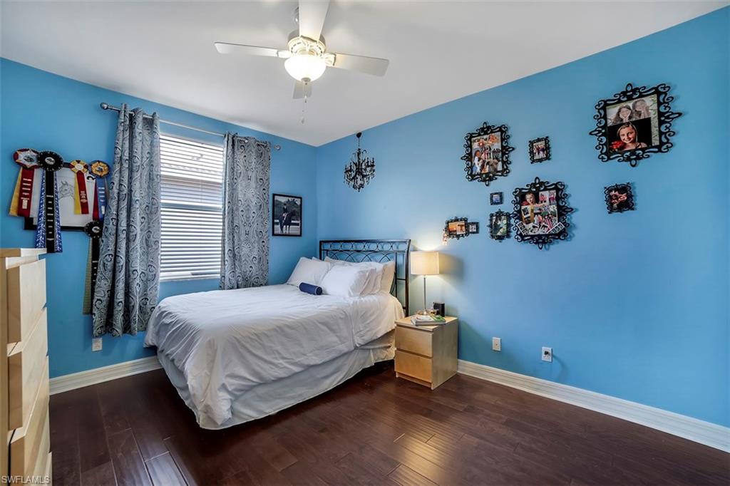 SATURNIA LAKES - Residential