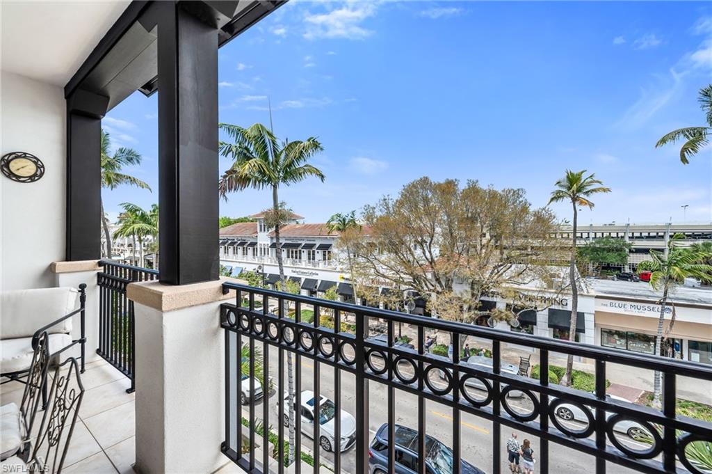 780 FIFTH AVENUE SOUTH - Residential