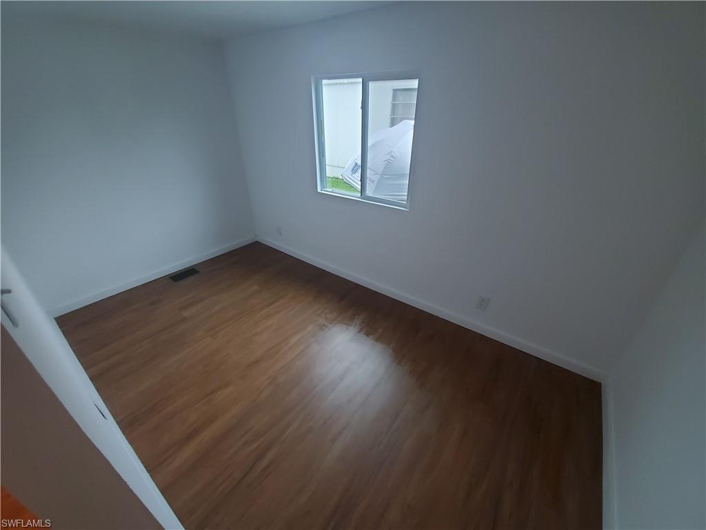 RIVIERA COLONY - Residential