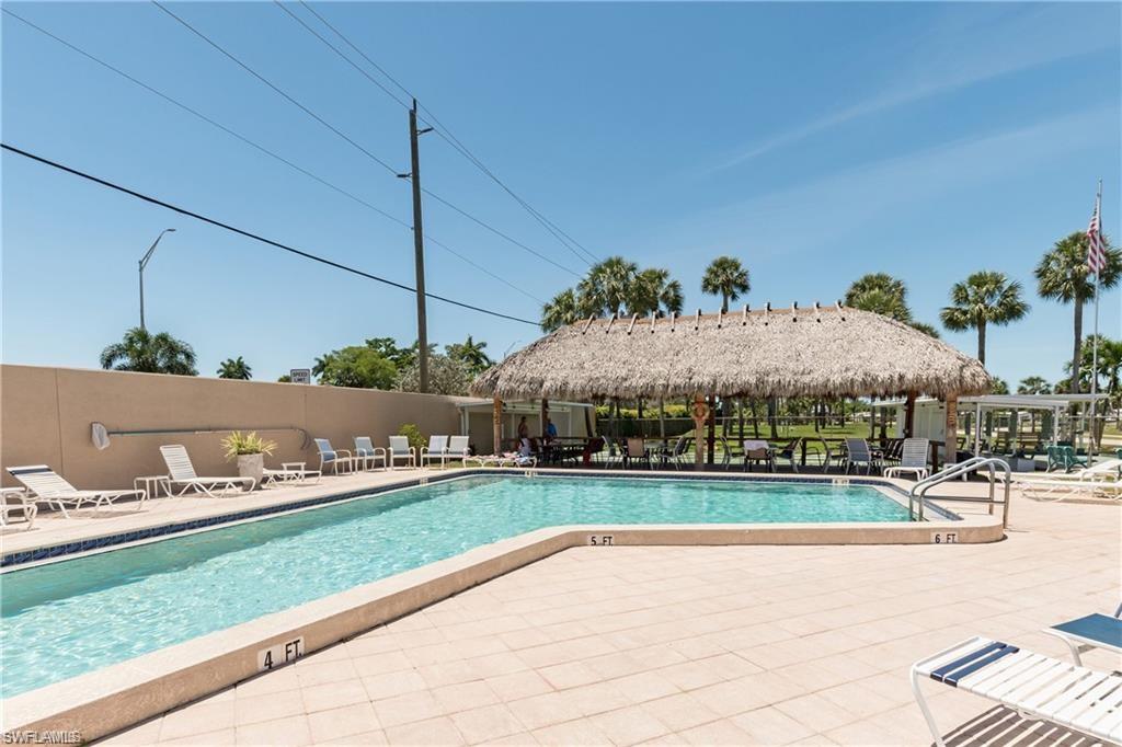 RIVIERA COLONY - Residential