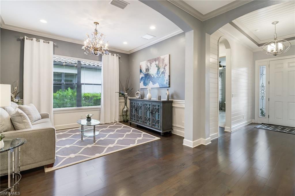 ESPLANADE - Residential