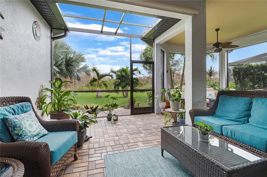 ESPLANADE - Residential