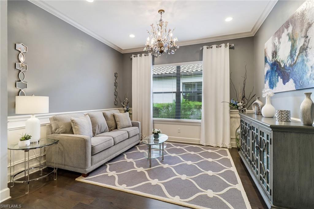 ESPLANADE - Residential