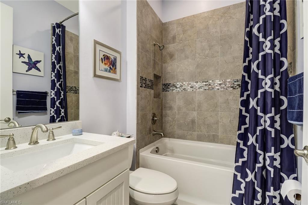 ESPLANADE - Residential