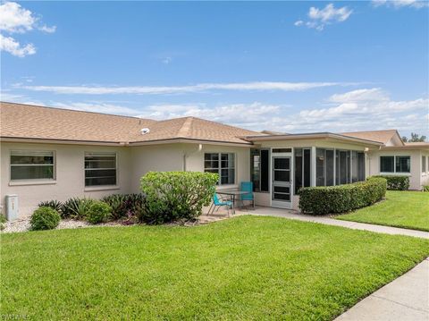 5685 Bolla CT FORT MYERS FL 33919