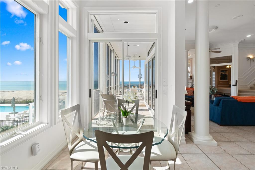 BAREFOOT BEACH - Residential