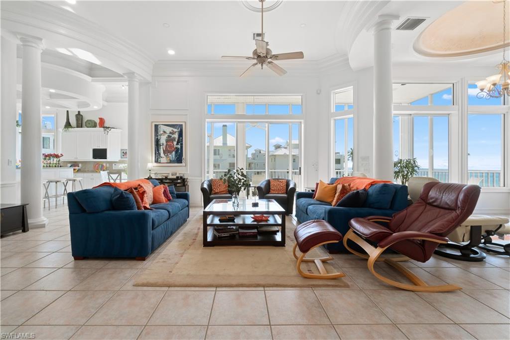 BAREFOOT BEACH - Residential