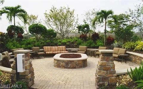 ESPLANADE AT HACIENDA LAKES - Residential Lease