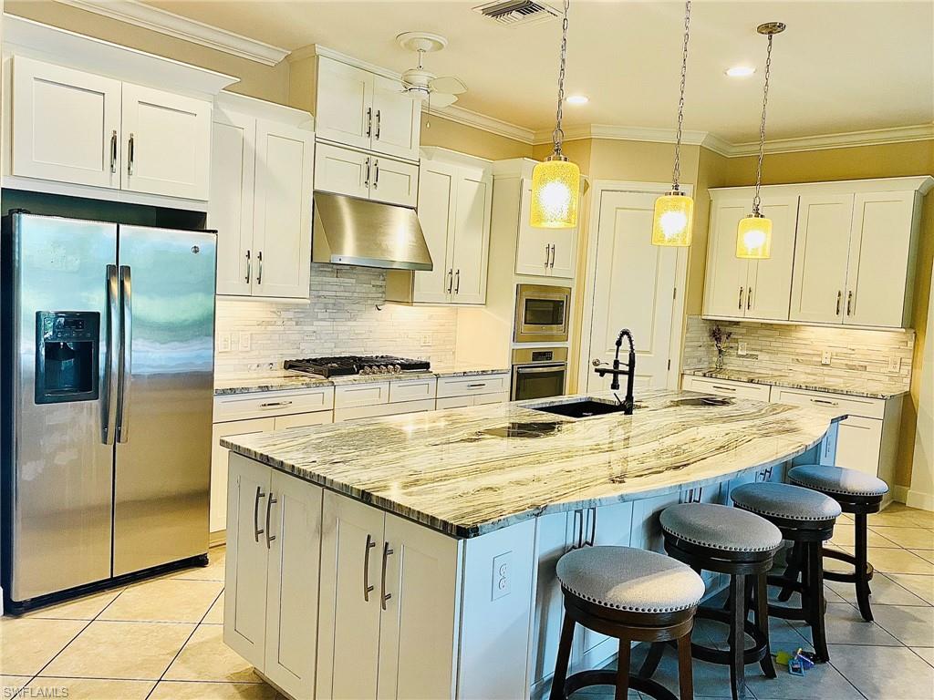 ESPLANADE AT HACIENDA LAKES - Residential Lease