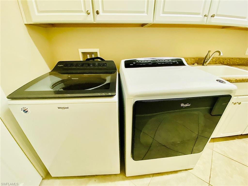 ESPLANADE AT HACIENDA LAKES - Residential Lease