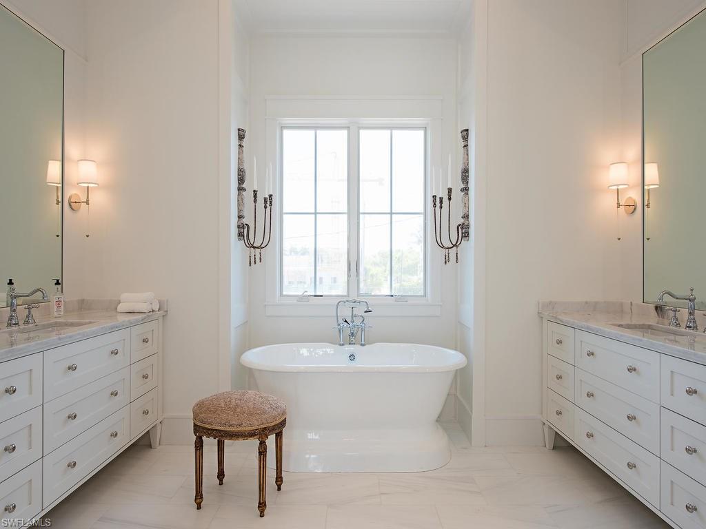 OLDE NAPLES - Residential