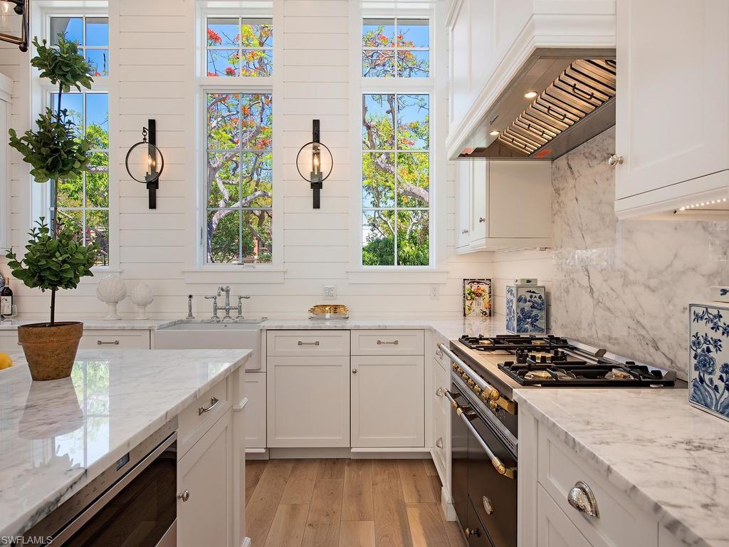 OLDE NAPLES - Residential