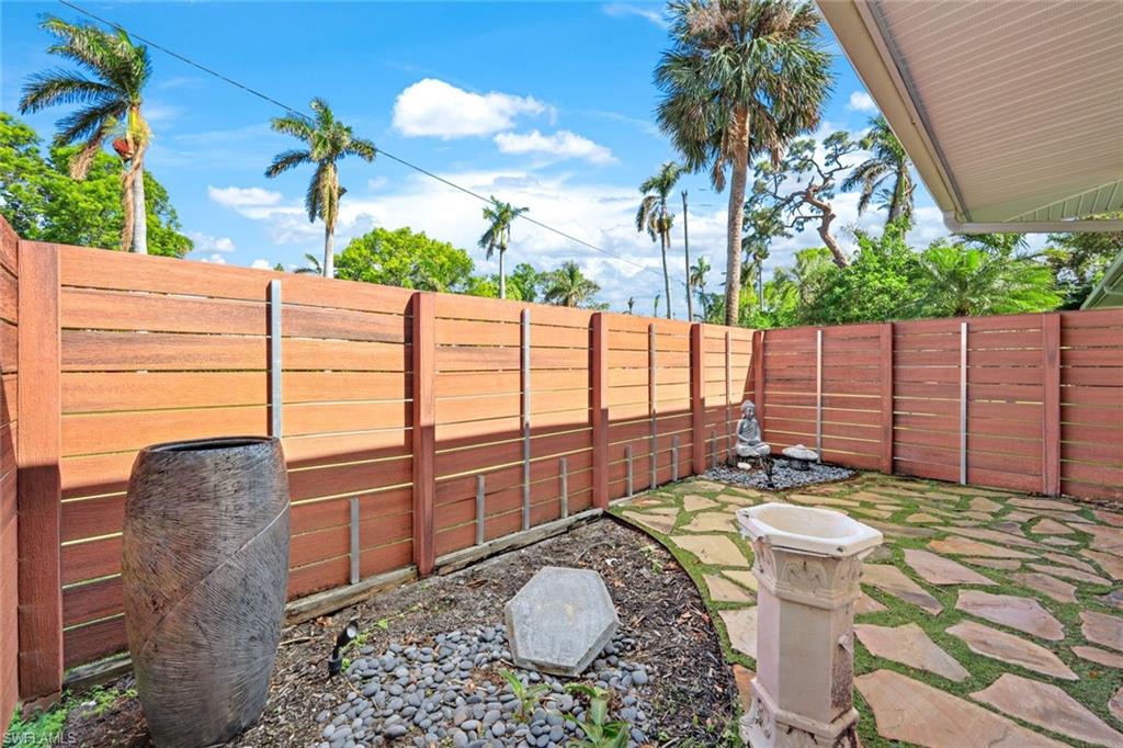 VALENCIA TERRACE - Residential