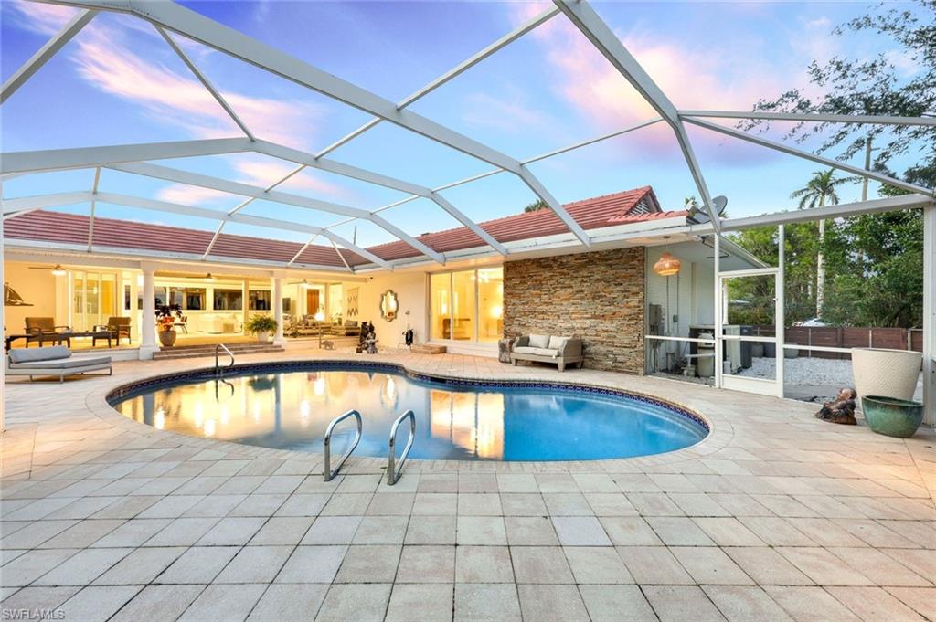 VALENCIA TERRACE - Residential