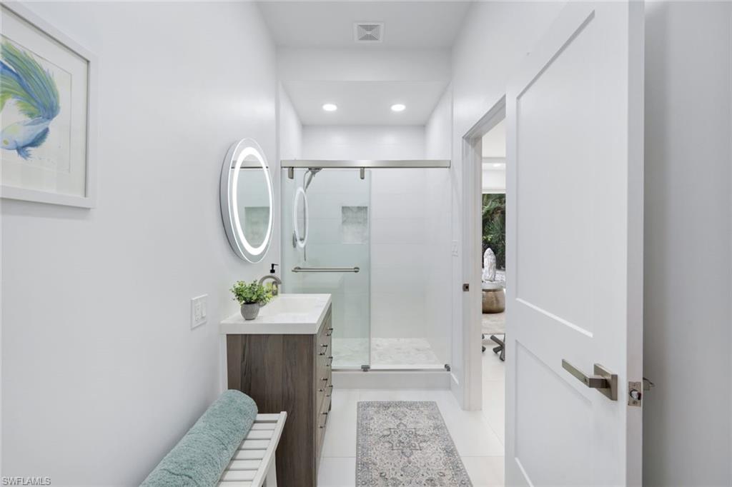 VALENCIA TERRACE - Residential