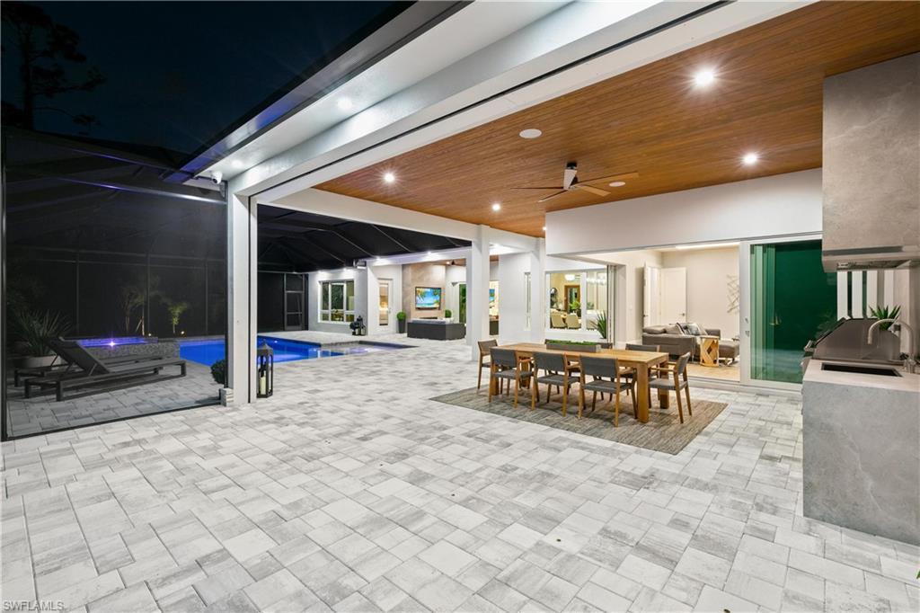 OAKES ESTATES - Residential