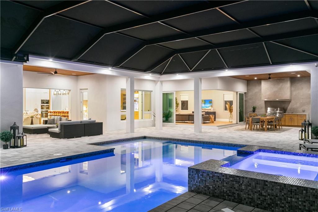 OAKES ESTATES - Residential