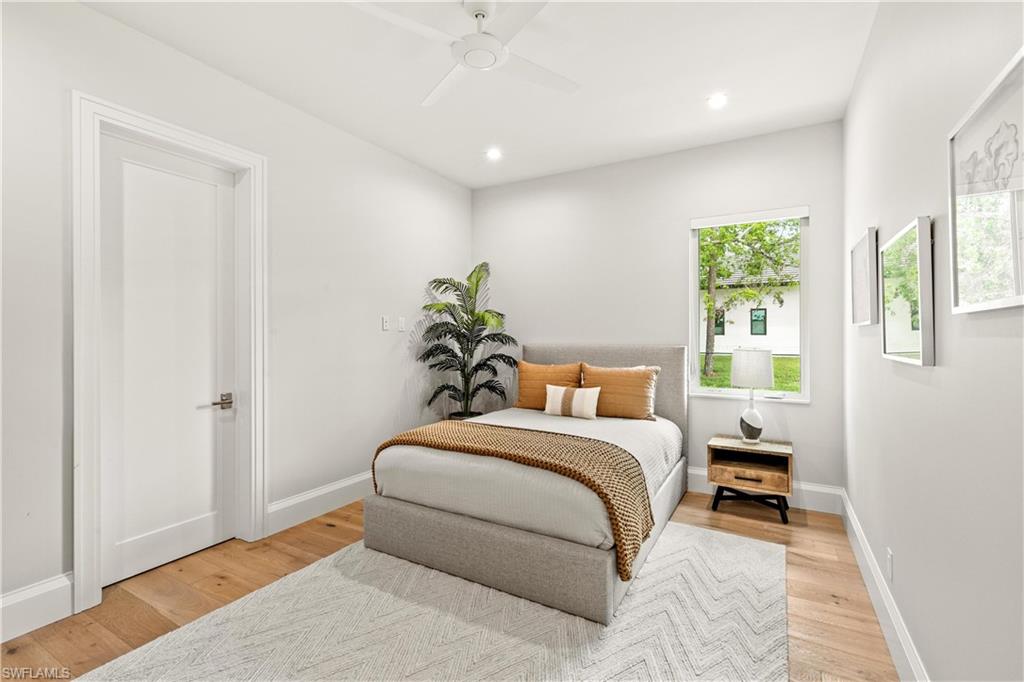 OAKES ESTATES - Residential