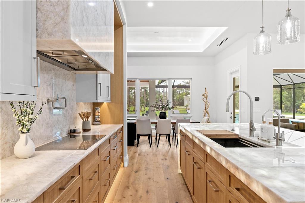 OAKES ESTATES - Residential