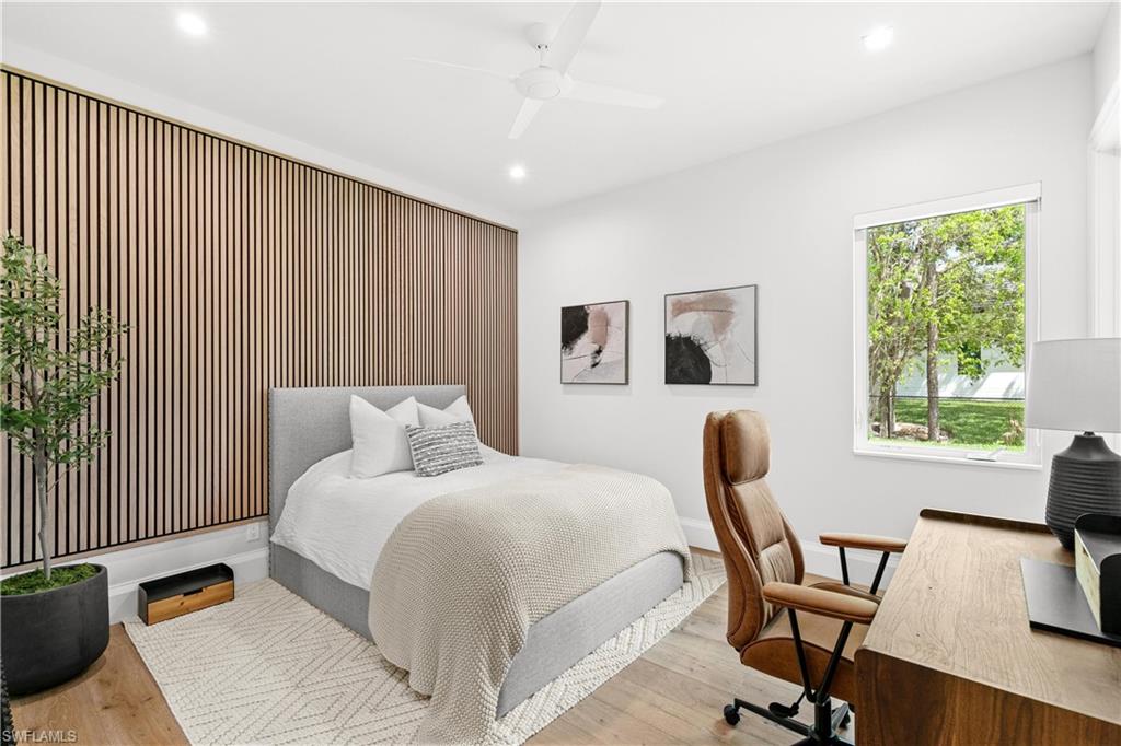 OAKES ESTATES - Residential