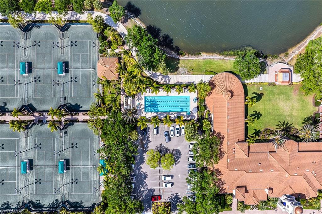 ISLAND WALK - Residential