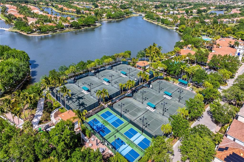 ISLAND WALK - Residential