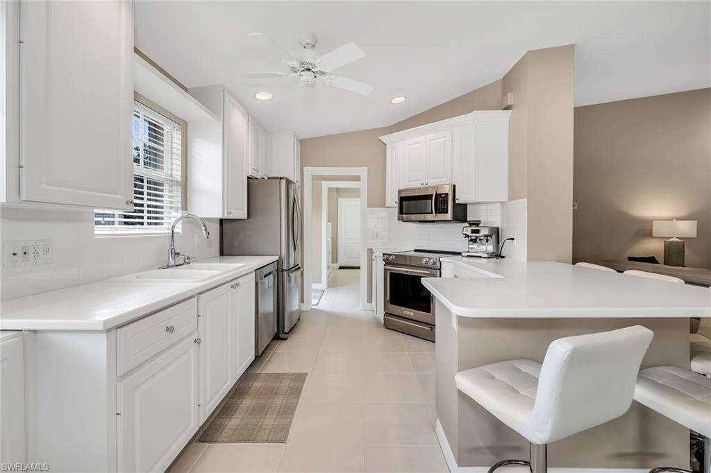 ISLAND WALK - Residential