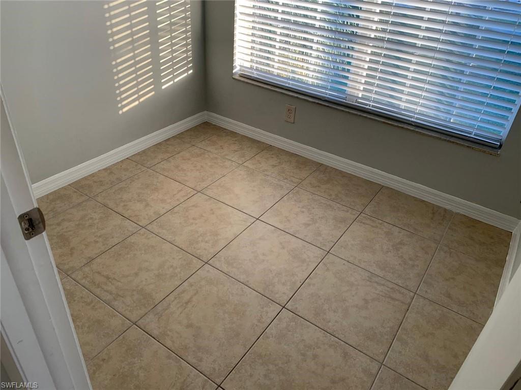 GRANADA LAKES - Residential