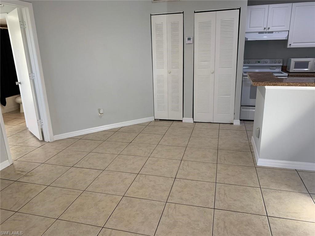 GRANADA LAKES - Residential