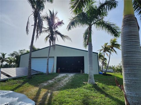 6011 Alcorn ST BOKEELIA FL 33922